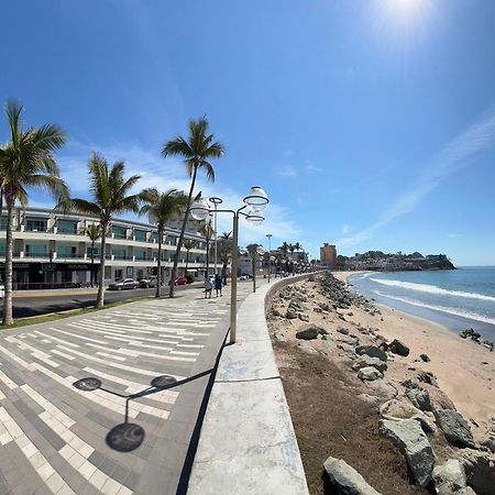 Hotel La Siesta Malecon มาซาตลัน ภายนอก รูปภาพ