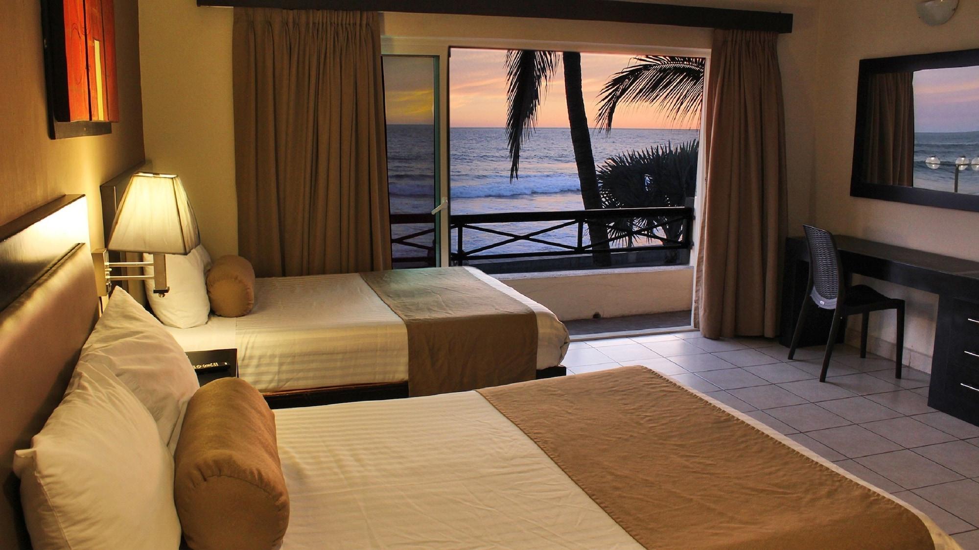 Hotel La Siesta Malecon มาซาตลัน ภายนอก รูปภาพ