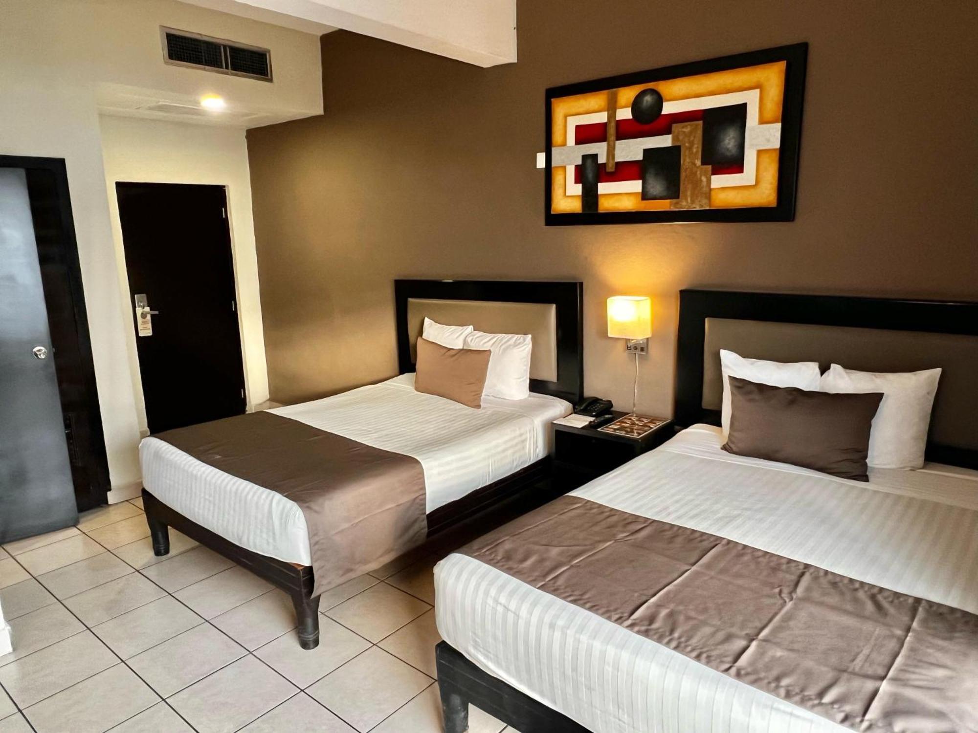 Hotel La Siesta Malecon มาซาตลัน ห้อง รูปภาพ