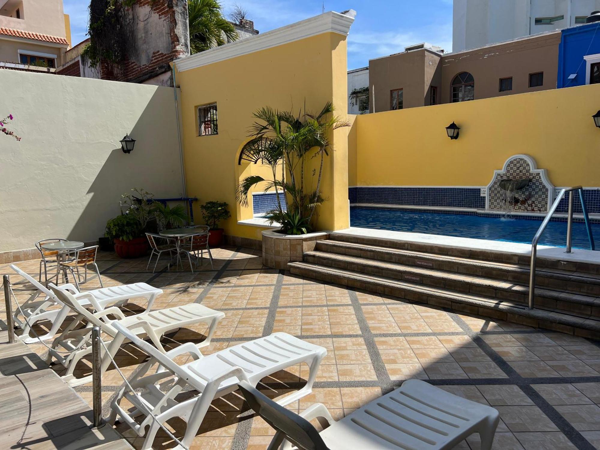 Hotel La Siesta Malecon มาซาตลัน ภายนอก รูปภาพ