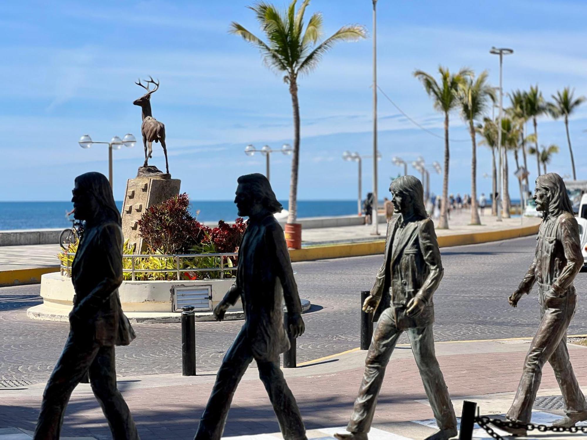 Hotel La Siesta Malecon มาซาตลัน ภายนอก รูปภาพ