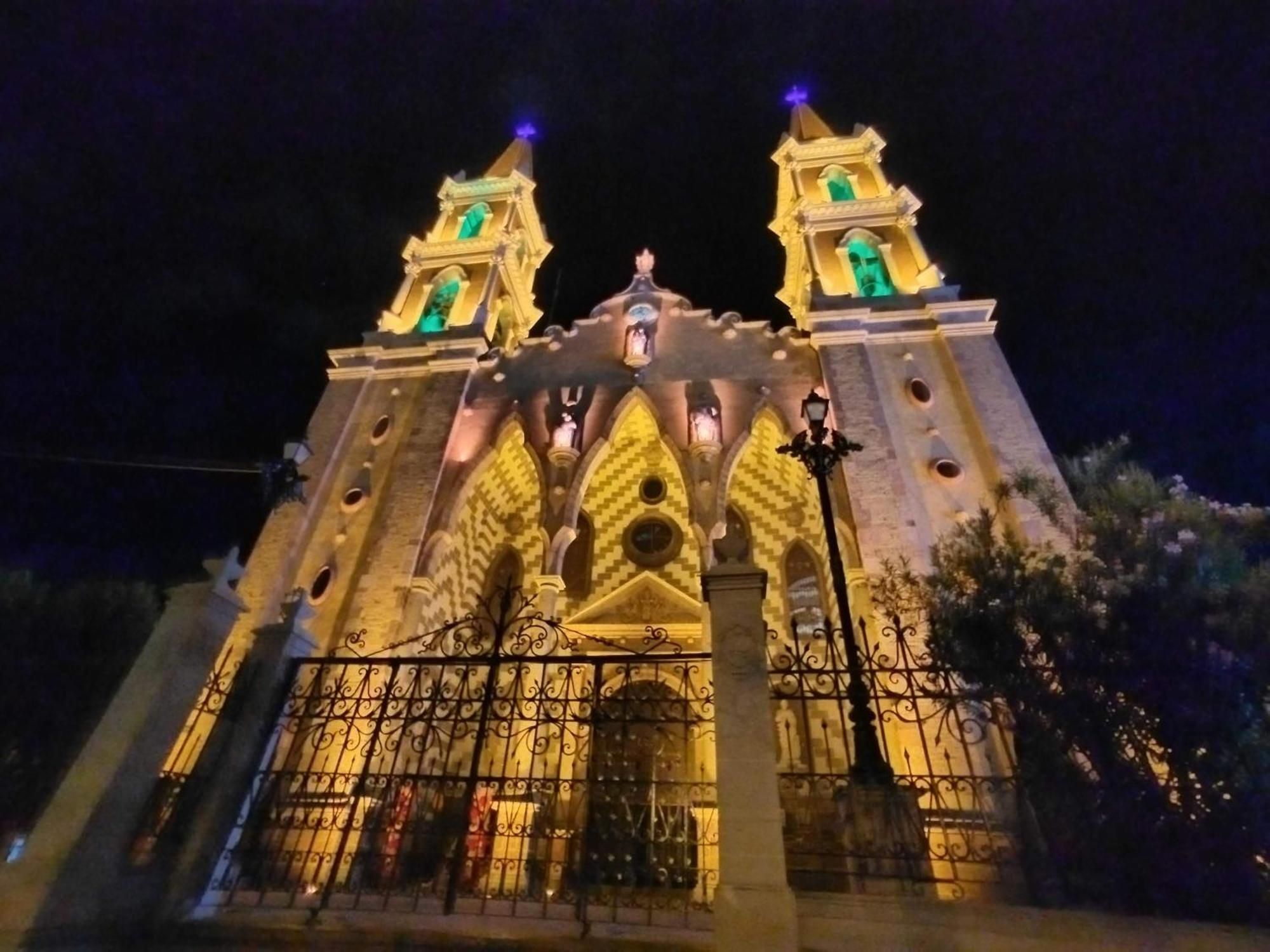 Hotel La Siesta Malecon มาซาตลัน ภายนอก รูปภาพ