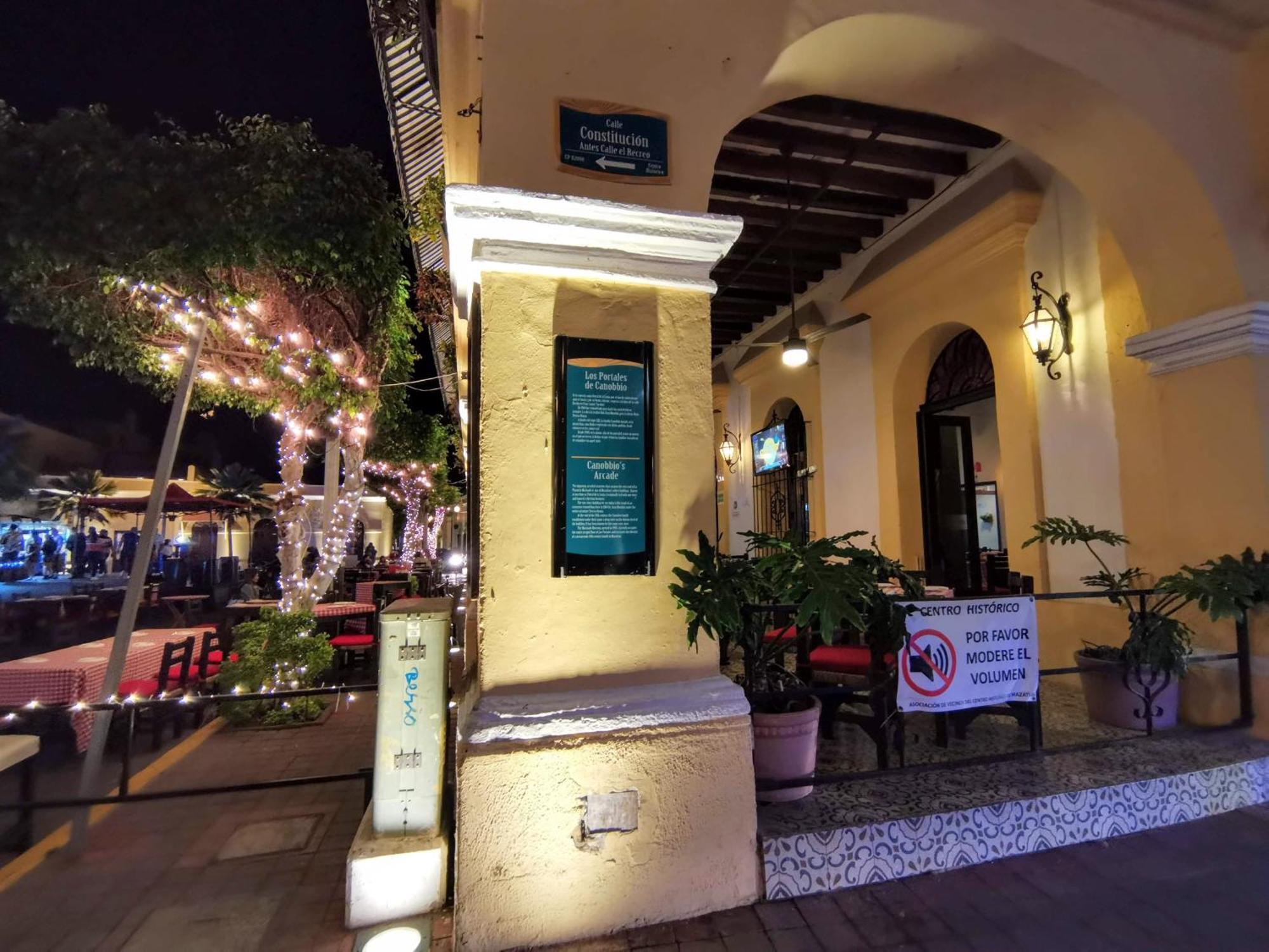 Hotel La Siesta Malecon มาซาตลัน ภายนอก รูปภาพ