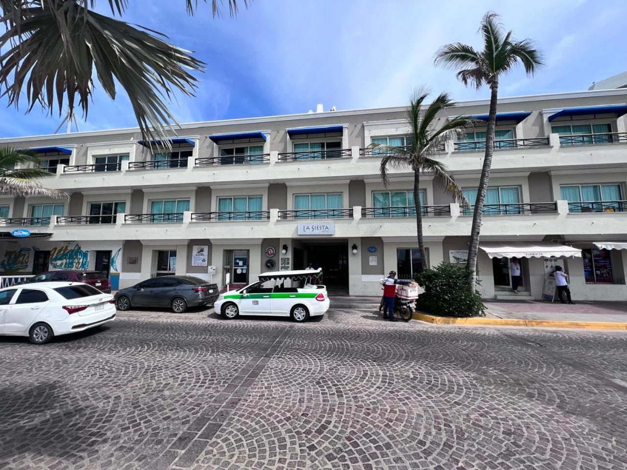 Hotel La Siesta Malecon มาซาตลัน ภายนอก รูปภาพ