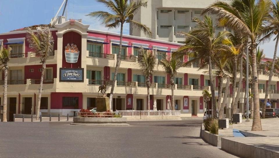 Hotel La Siesta Malecon มาซาตลัน ภายนอก รูปภาพ